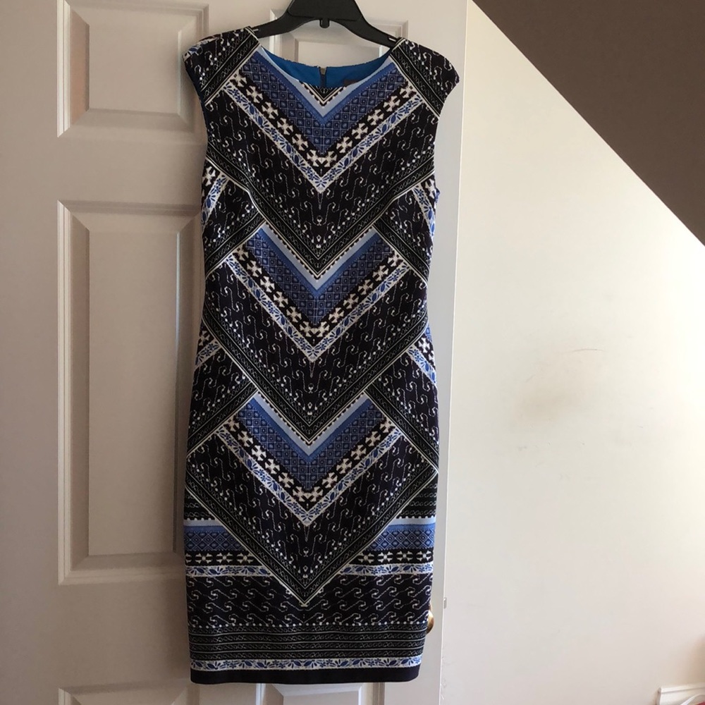 Vince Camuto sleeveless Dress